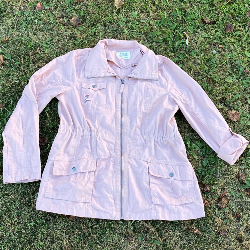 PINK FLORAL EMBROIDERED UTILITY JACKET